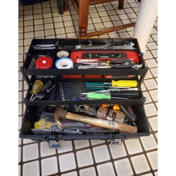 17-Inch Three-Layer Plastic Storage Box/Tool Box/Sewing Box Organizer - Picture 2 of 2